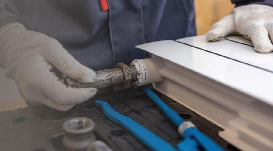 Professional emergency plumbing services in York, ND